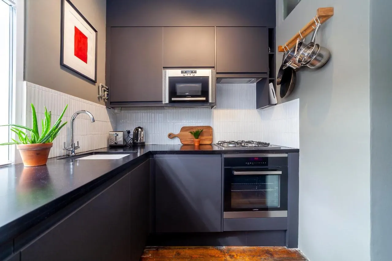 Beautiful And Spacious 1Br Apt, Bethnal Green London Apartment